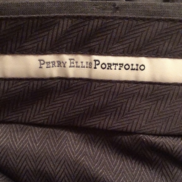 Perry Ellis  - Gray - 37x 29 - Dress Pants - Picture 5 of 6